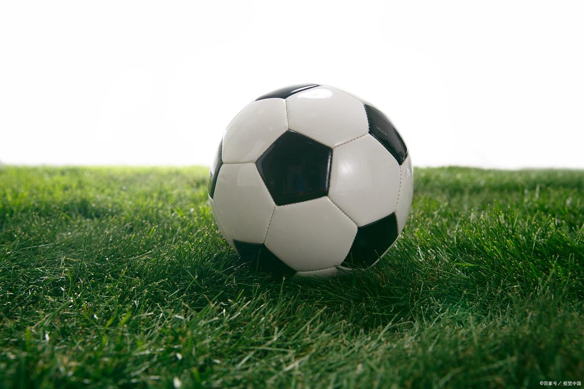 Ordos lures travelers to its stunning landscapes